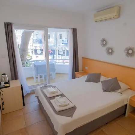 Mimosa Kaş