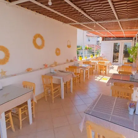 Mimosa منزل للإقامة